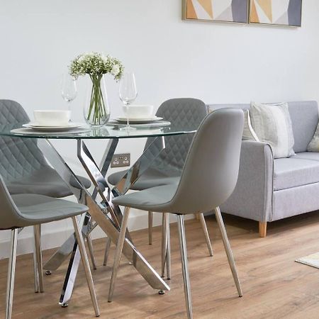 Modern Central Apartment - City Centre - Fast Wifi - Near Utilitia Arena & Icc Birmingham Eksteriør bilde